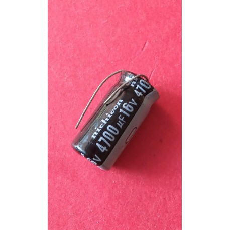 CAPACITOR 4700 MF 80 V 105º